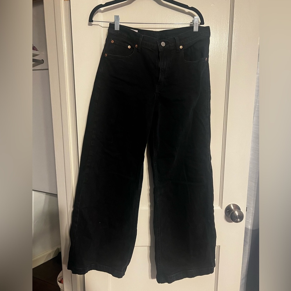 Never worn Gap wide leg jeans
